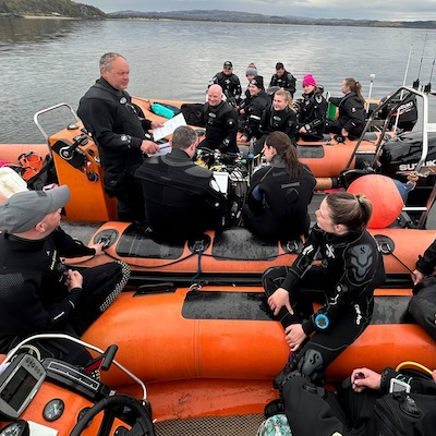 Dive management